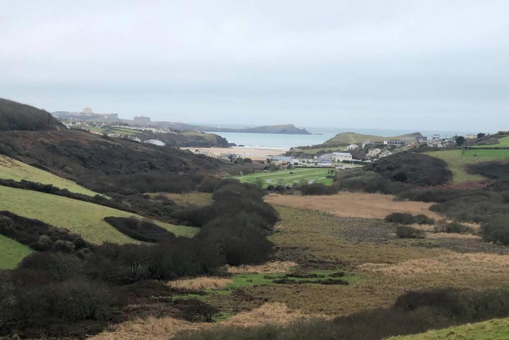 Six By The Sea - 2 Bed House - A Little Something For Everyone Saint Columb Minor Exterior foto