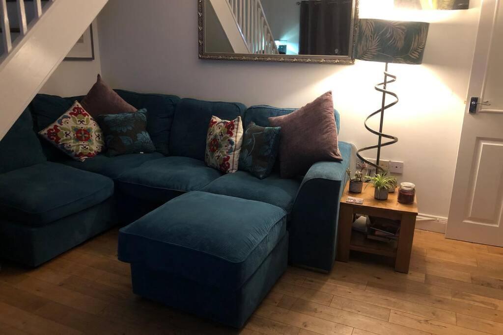 Six By The Sea - 2 Bed House - A Little Something For Everyone Saint Columb Minor Exterior foto